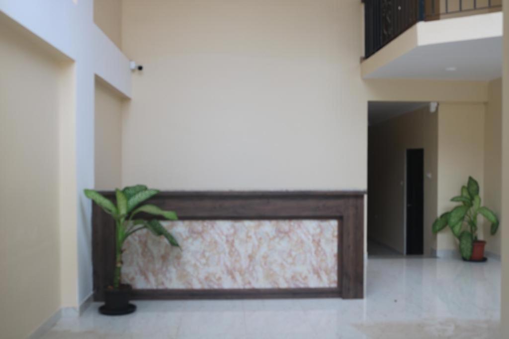 Hotel Centro กาลังกูติ ภายนอก รูปภาพ