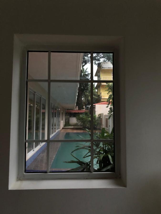 Hotel Centro กาลังกูติ ภายนอก รูปภาพ